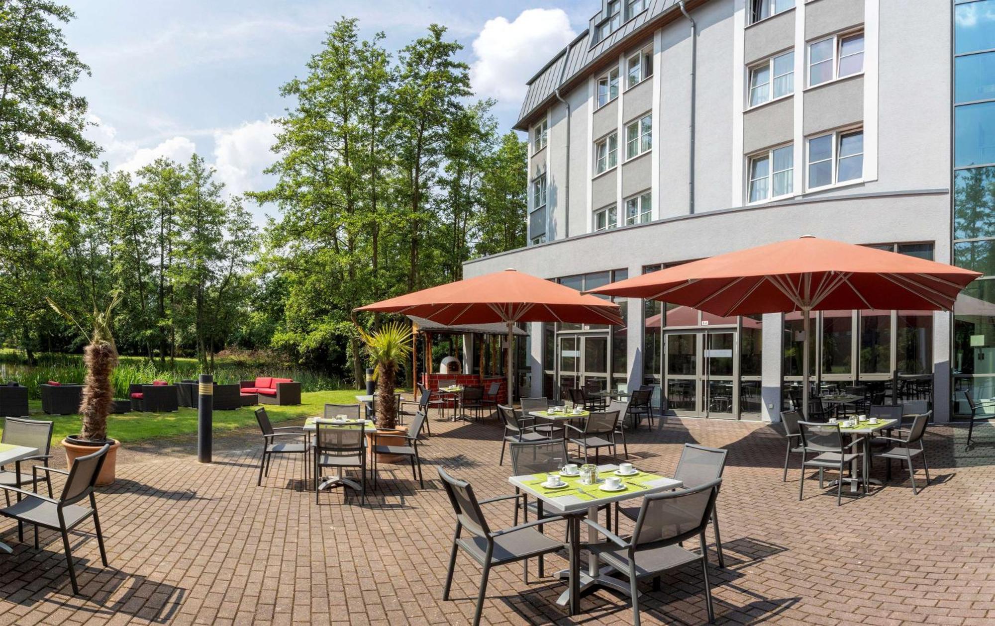Hotel Dusseldorf Krefeld Affiliated By Melia Екстер'єр фото